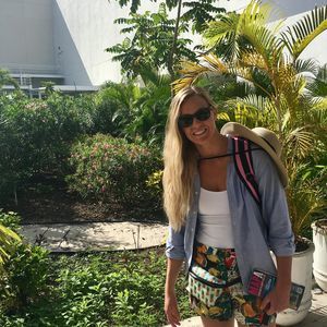 Meet your Posher, Kayla